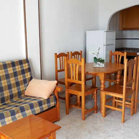 Gardenias 3000 Apartment *